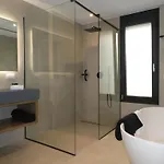 Roggi Villa Syvota