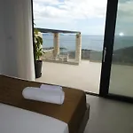 Roggi Villa Syvota